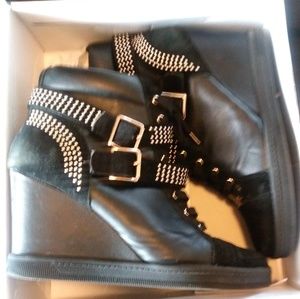 Aldo wedged sneakers
